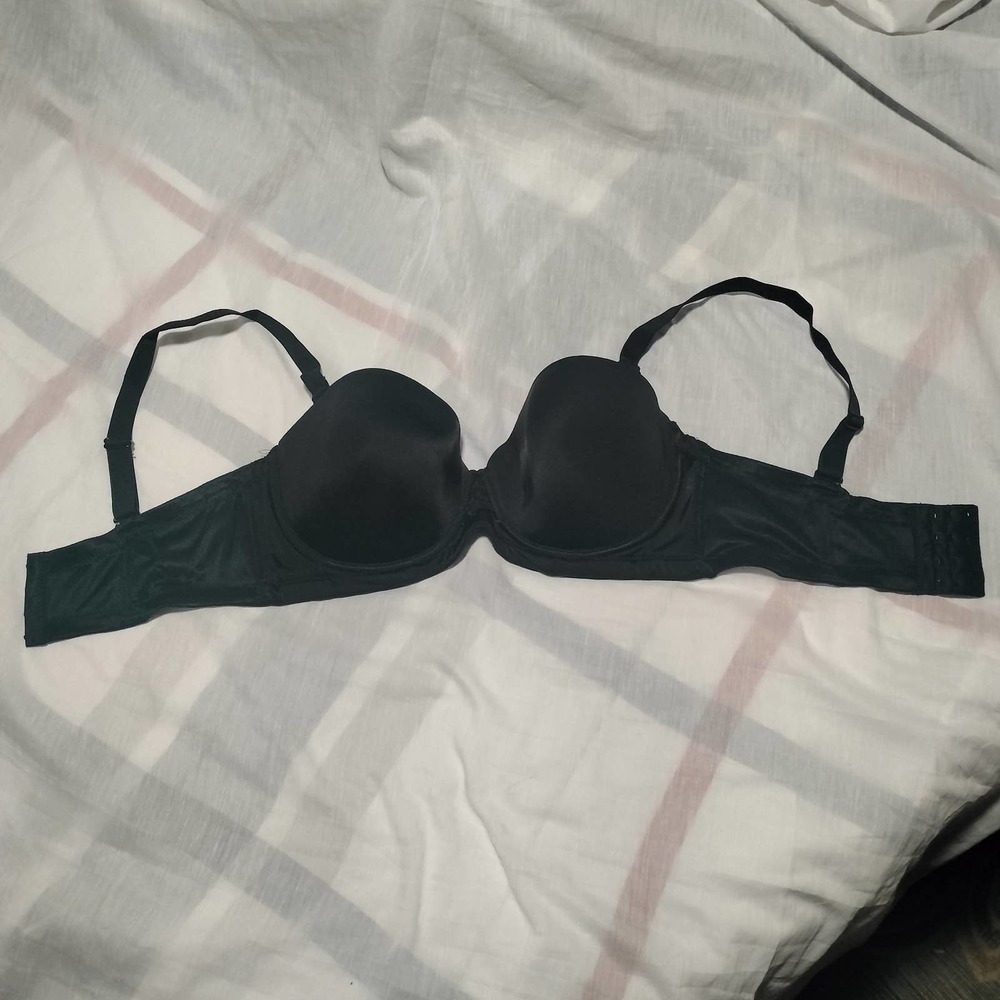 Amazon Essentials Bra Womens Size 38D Classic T-Shirt Bra Nude Underwire